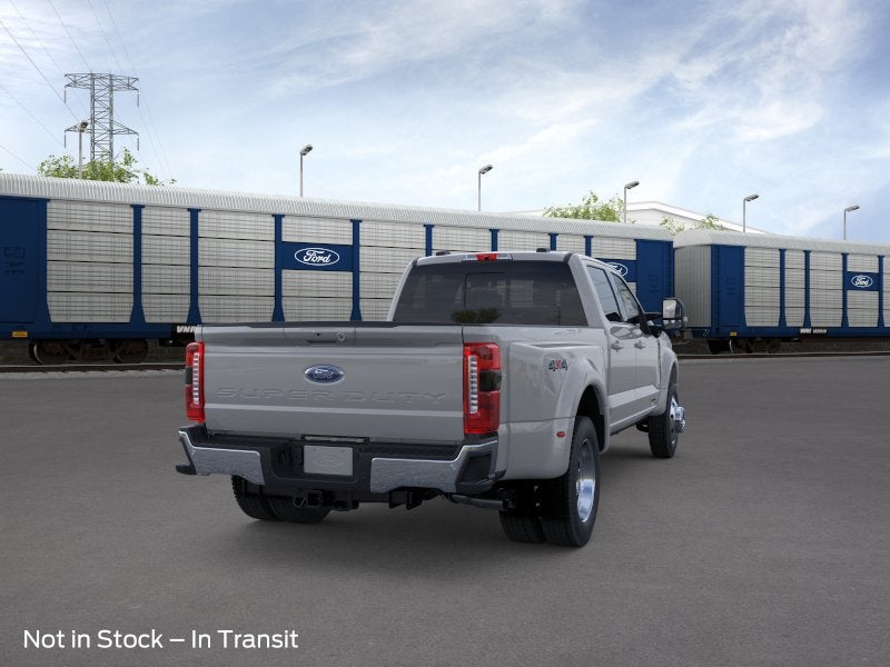 2026 Ford Super Duty F-450 DRW LARIAT
