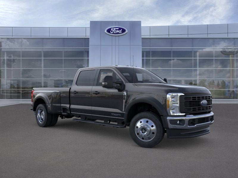 2026 Ford Super Duty F-450 DRW XL