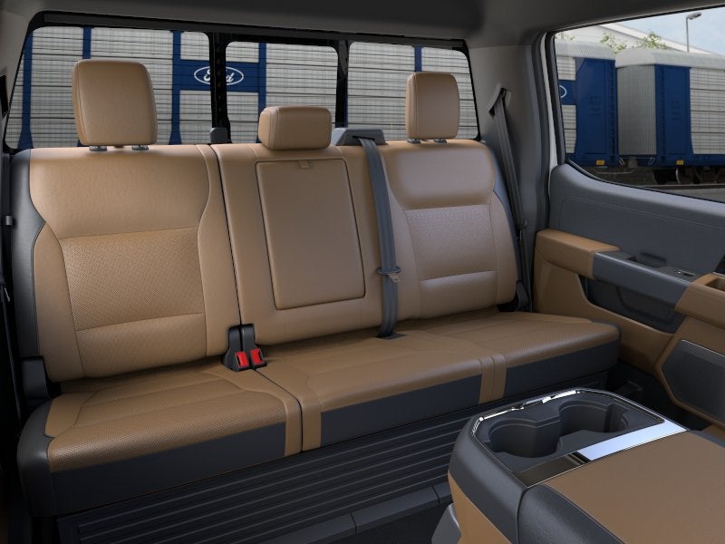 2026 Ford Super Duty F-450 DRW LARIAT