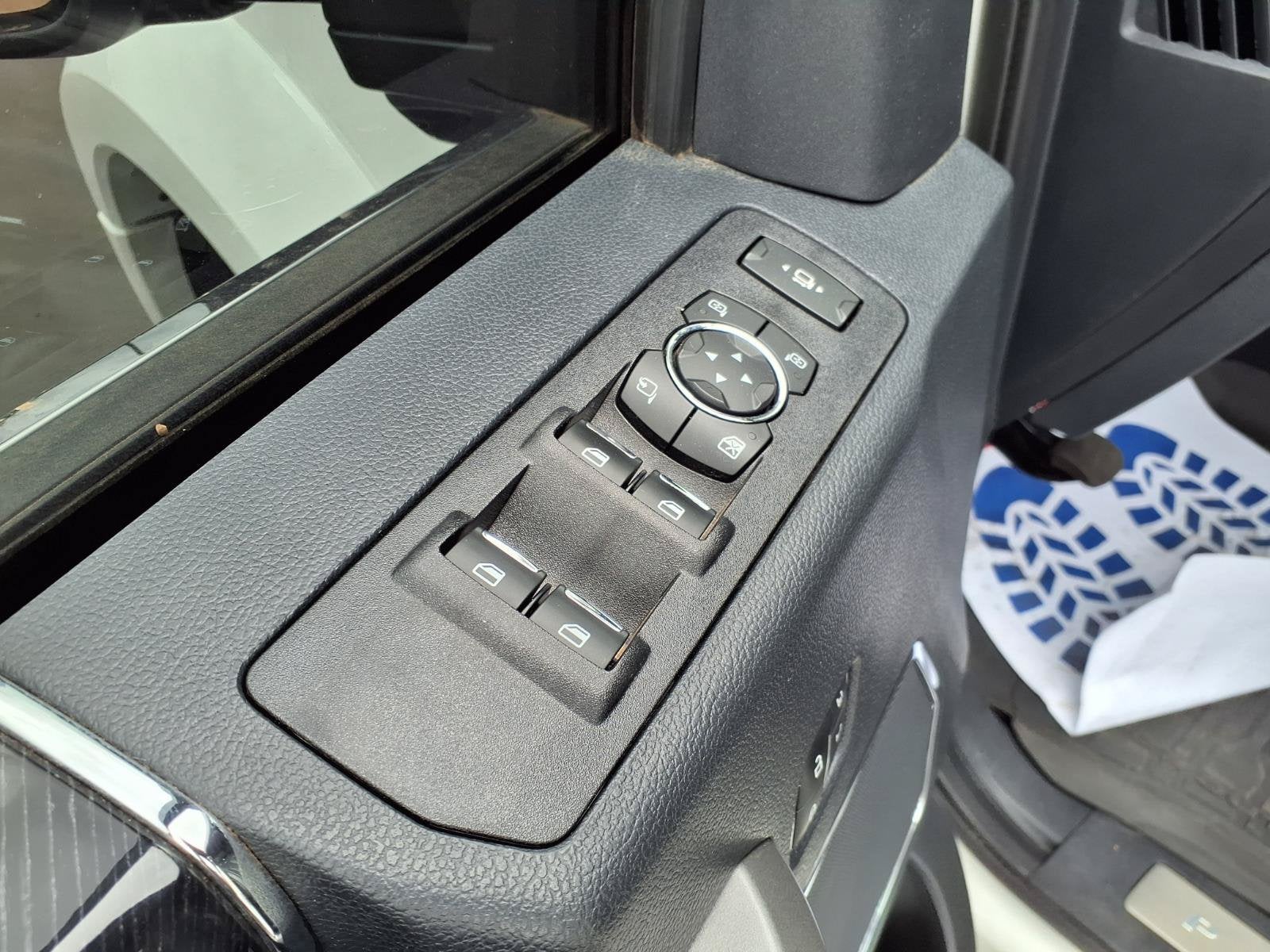 2022 Ford Super Duty F-450 DRW Platinum
