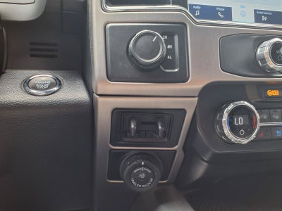 2022 Ford Super Duty F-450 DRW Platinum