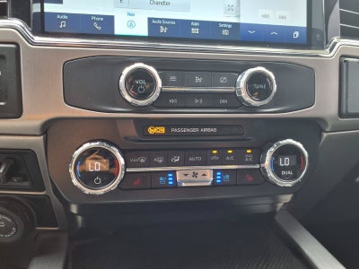 2022 Ford Super Duty F-450 DRW Platinum