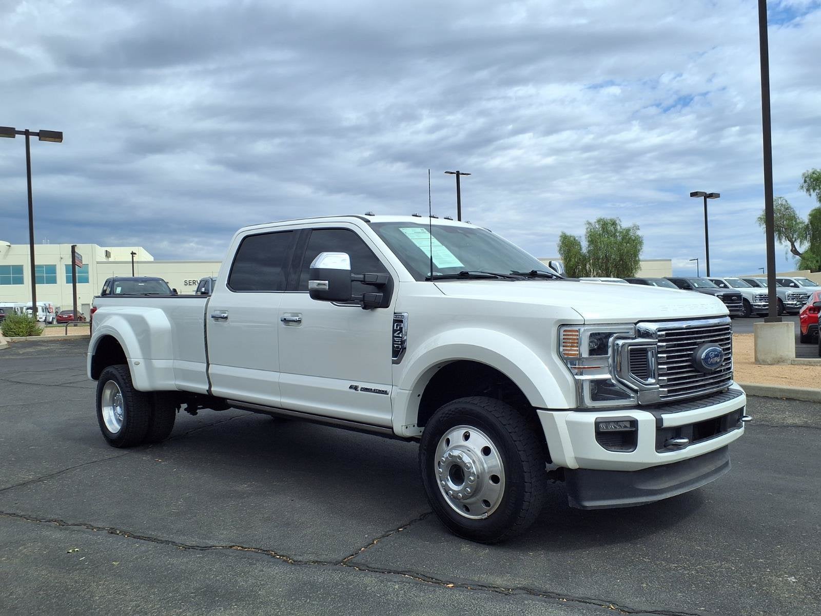 2022 Ford Super Duty F-450 DRW Platinum