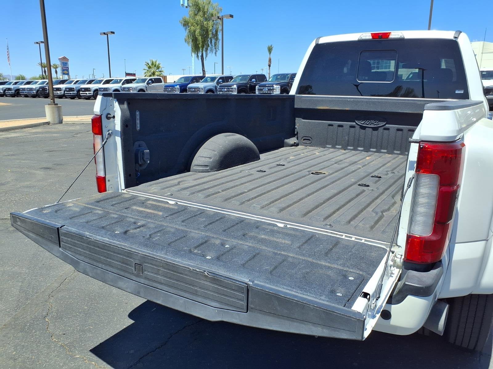 2019 Ford Super Duty F-450 DRW Limited