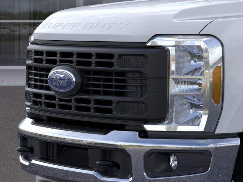 2025 Ford Super Duty F-350 SRW XL