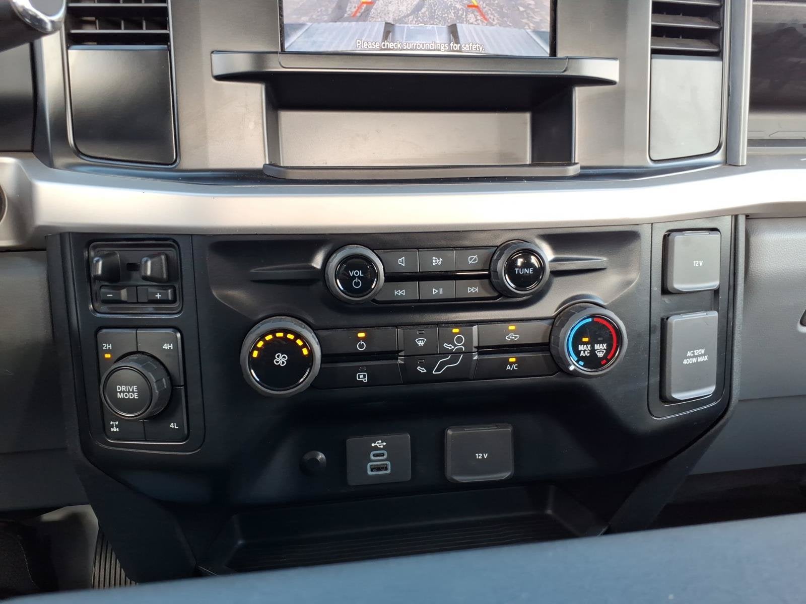 2024 Ford Super Duty F-350 SRW XL