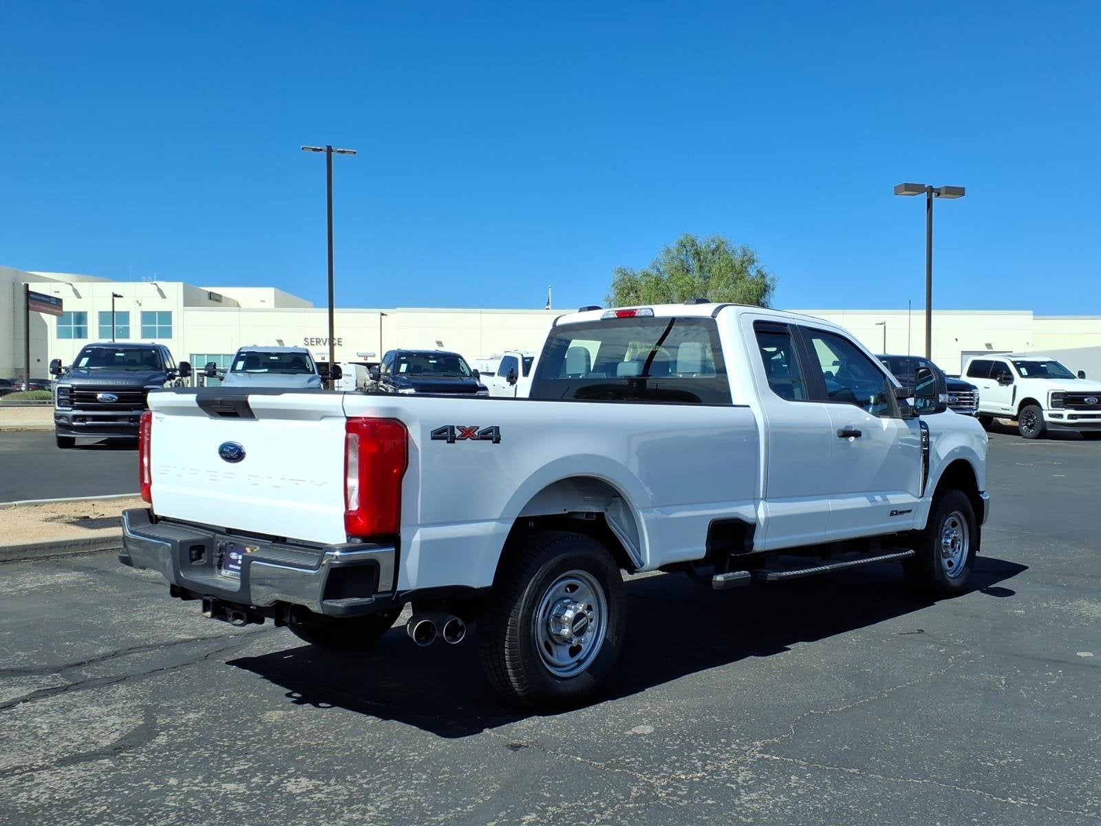 2024 Ford Super Duty F-350 SRW XL