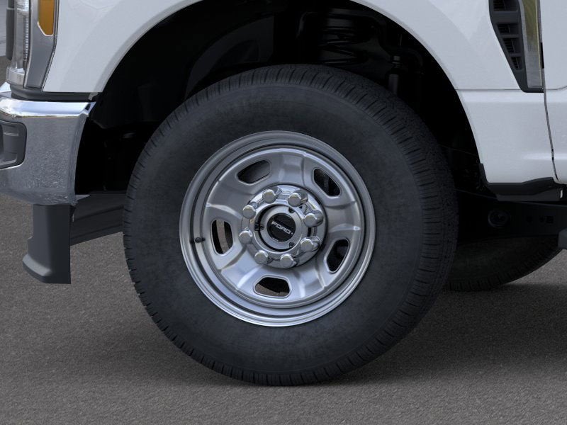 2025 Ford Super Duty F-350 SRW XL