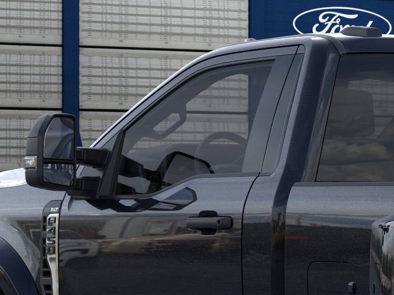 2026 Ford Super Duty F-450 DRW XLT