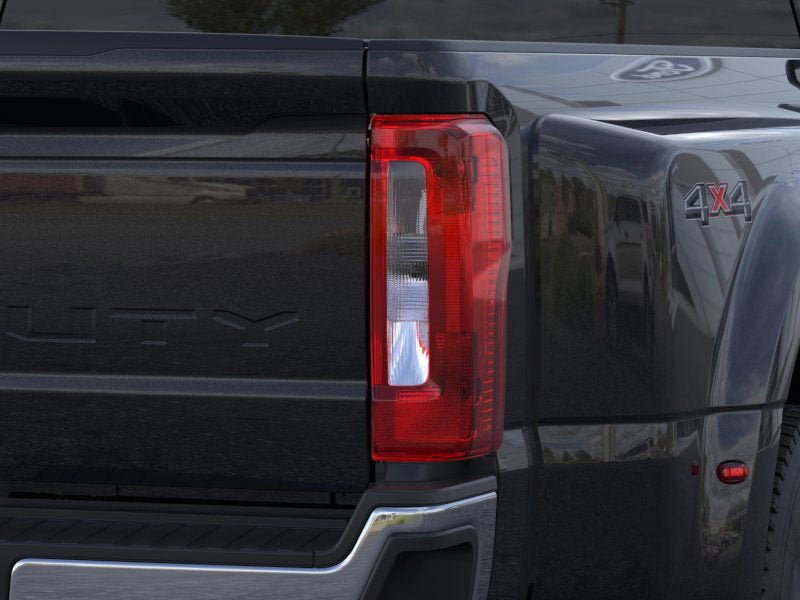 2026 Ford Super Duty F-450 DRW XLT