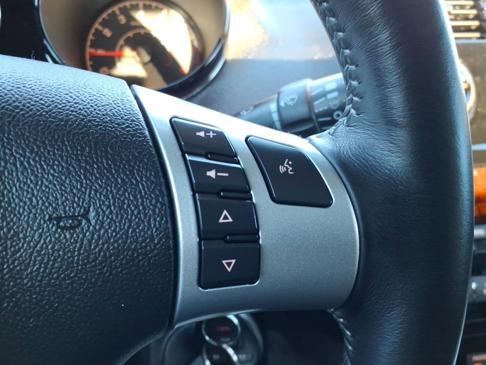 2008 Saturn Sky Base