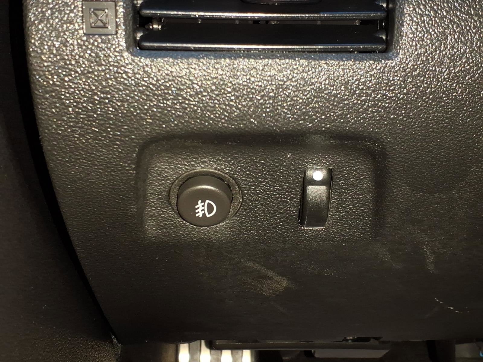 2008 Saturn Sky Base