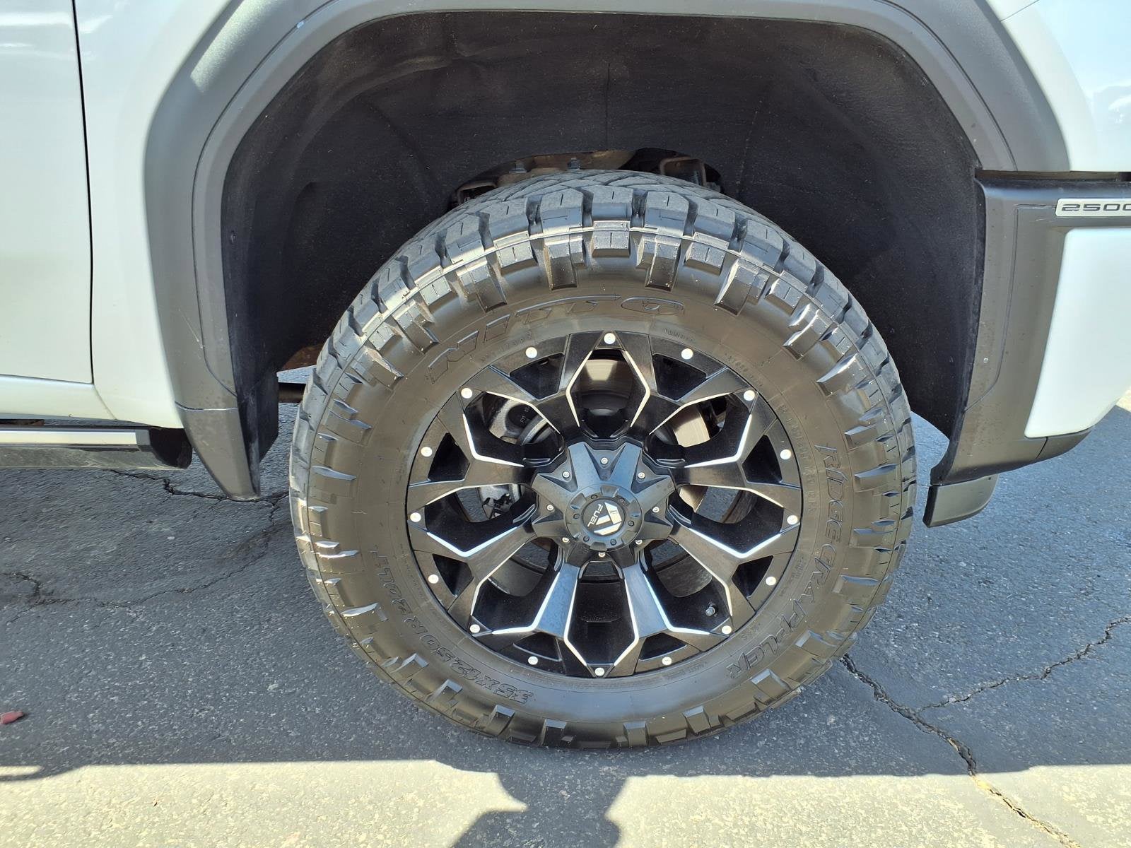 2024 GMC Sierra 2500HD Denali
