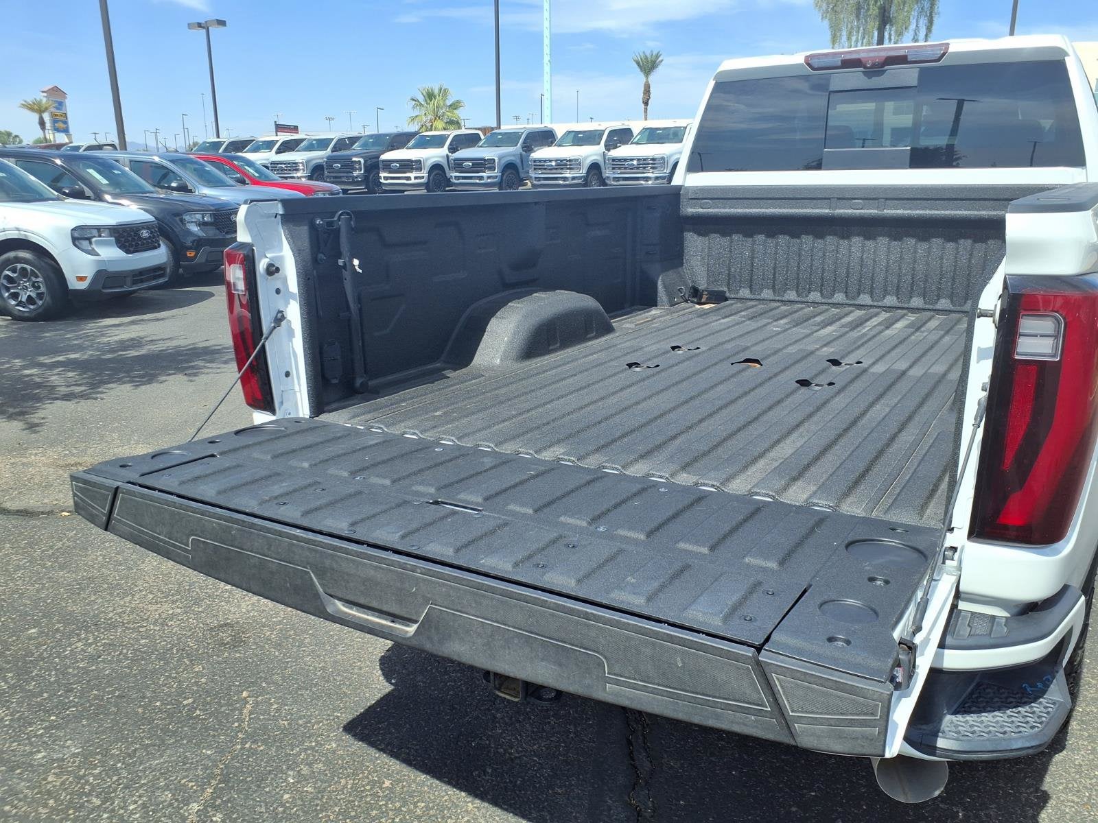 2024 GMC Sierra 3500HD Denali