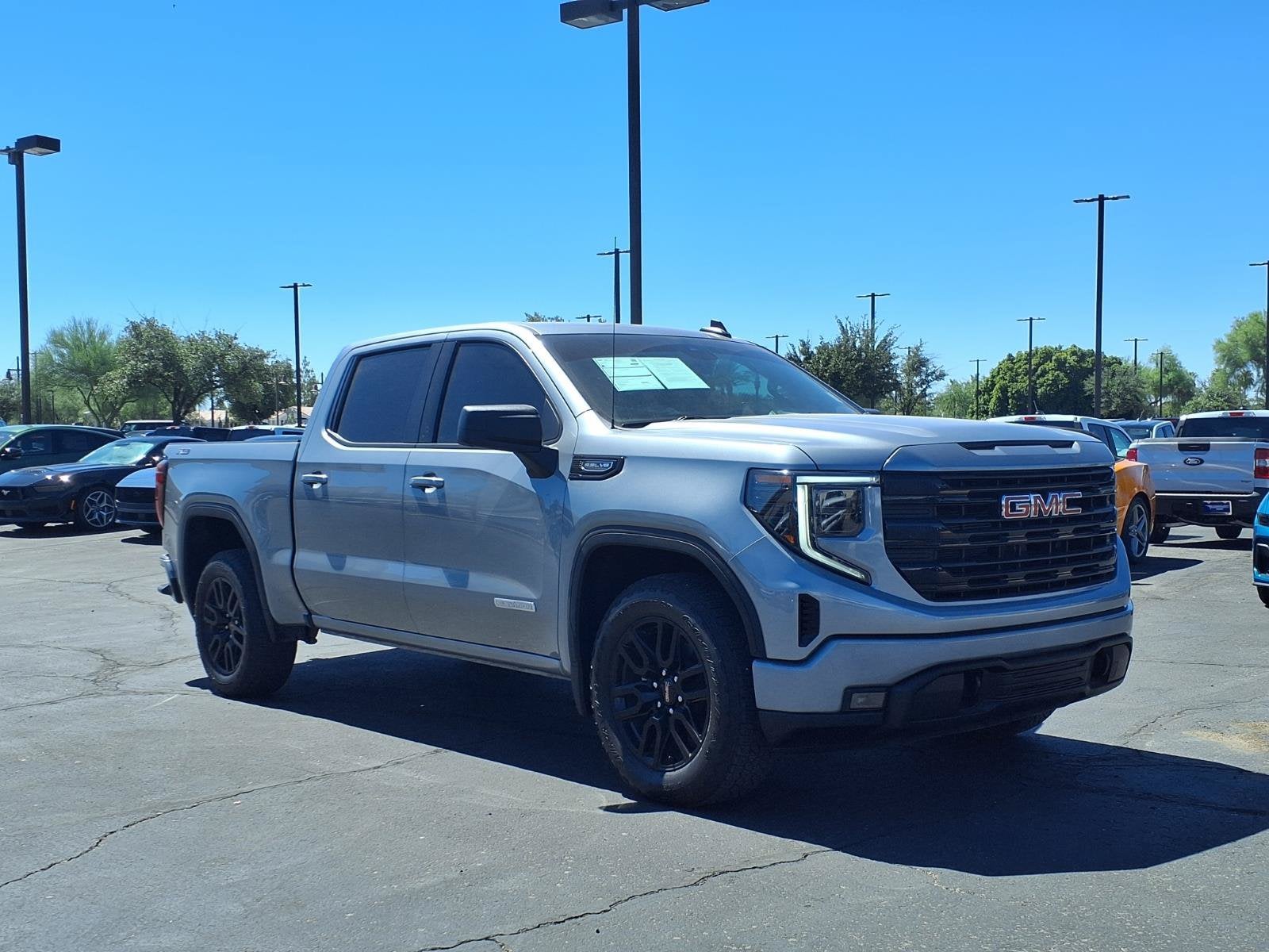2025 GMC Sierra 1500 Elevation