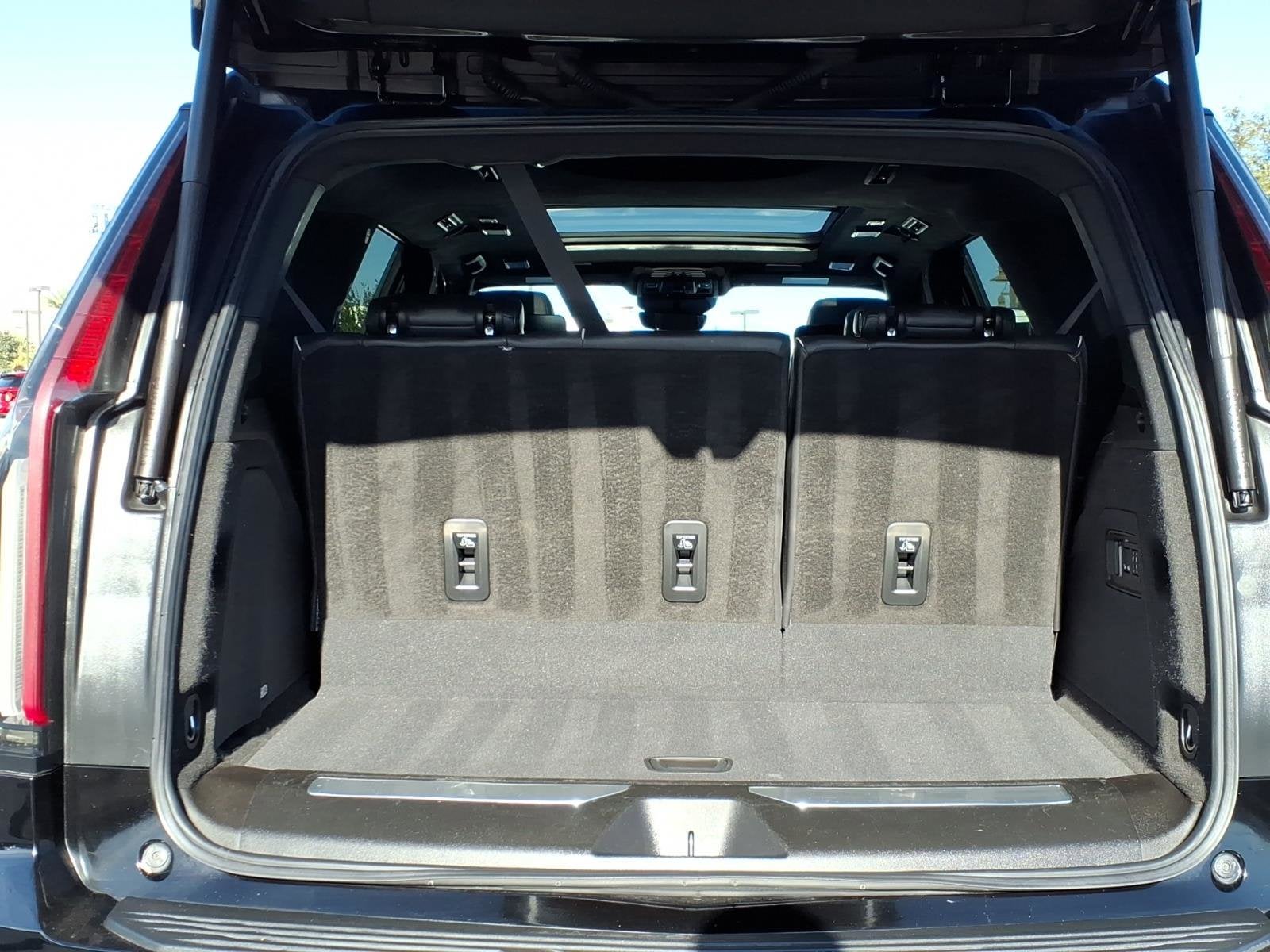 2023 Cadillac Escalade 4WD Sport Platinum