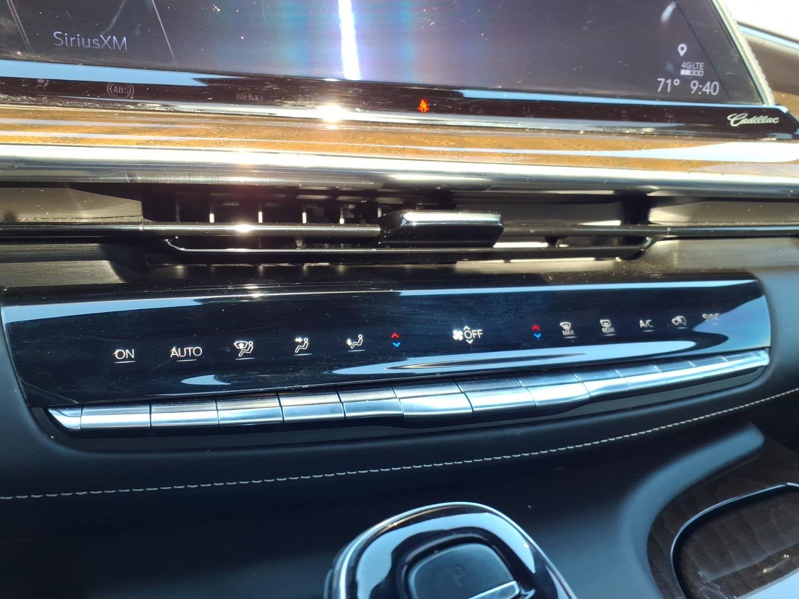 2023 Cadillac Escalade 4WD Sport Platinum