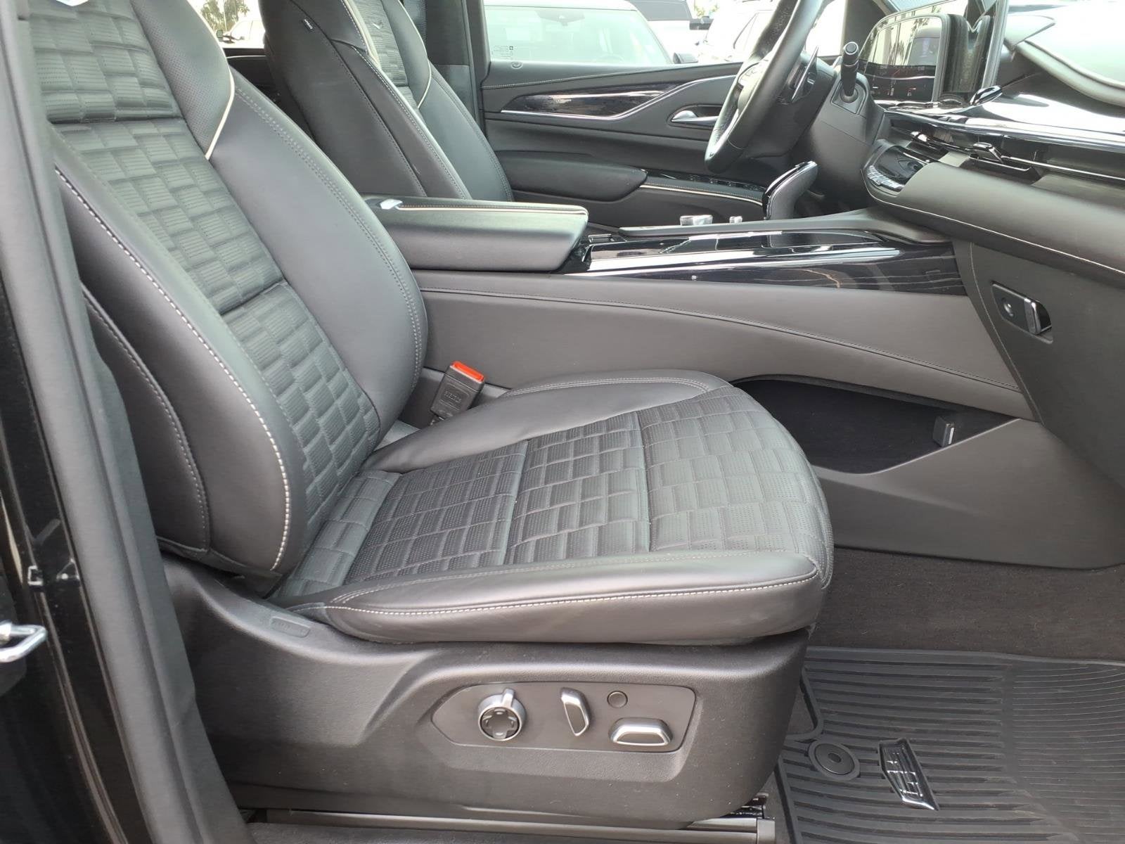 2024 Cadillac Escalade ESV AWD V-Series