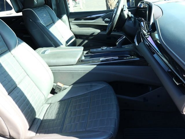 2024 Cadillac Escalade ESV AWD V-Series