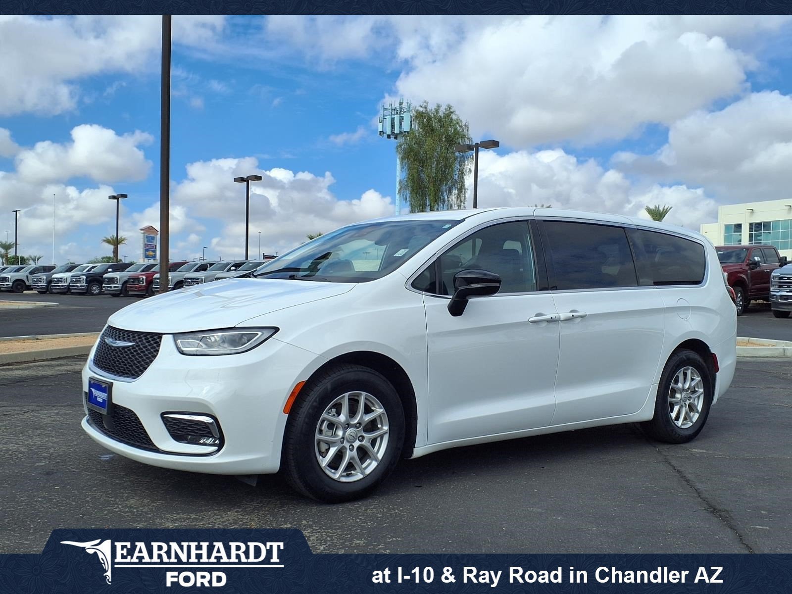 2025 Chrysler Pacifica