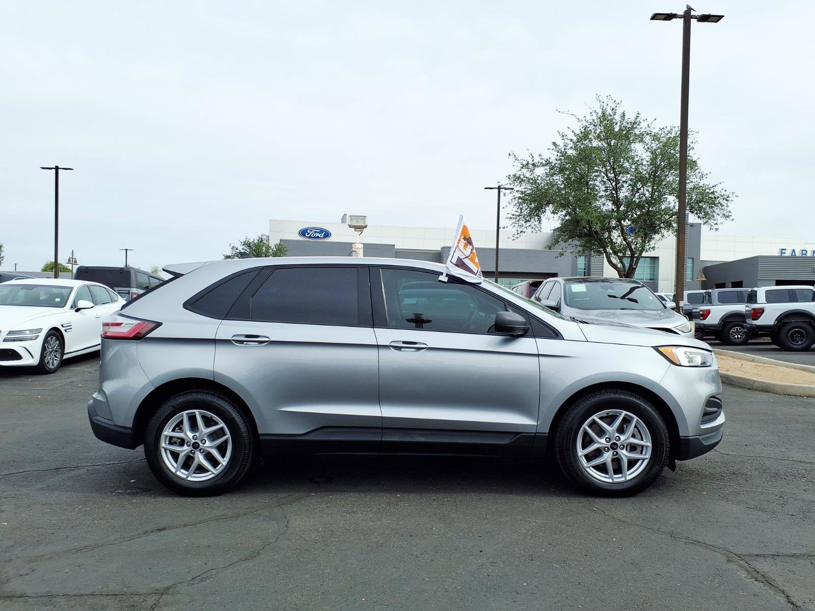 2024 Ford Edge SE