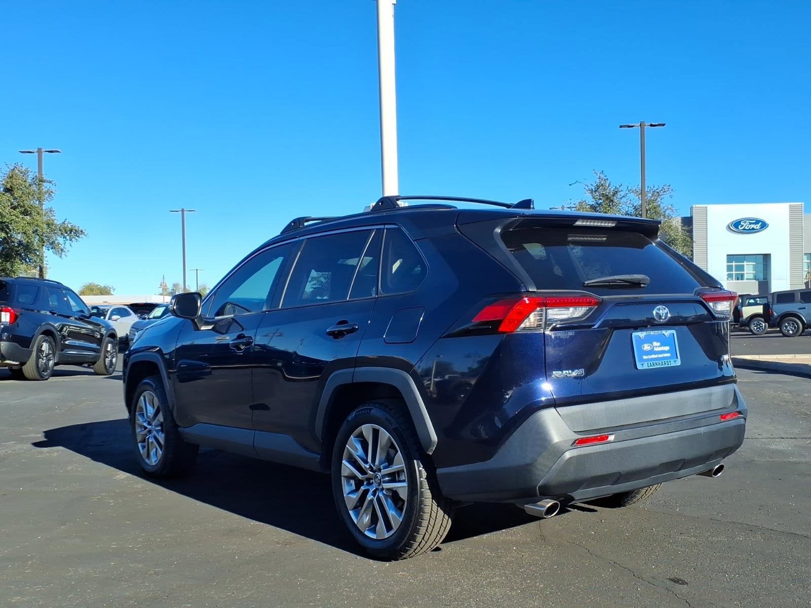 2019 Toyota RAV4 XLE Premium