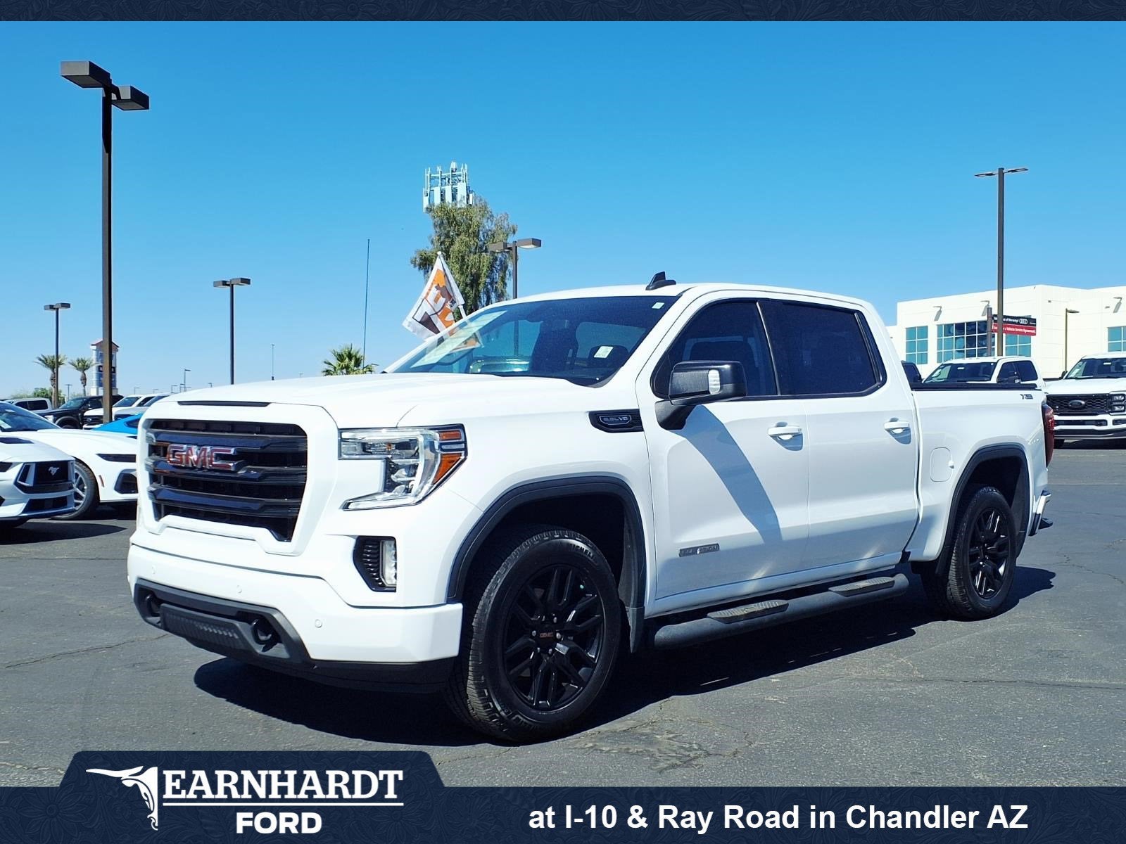 2021 GMC Sierra 4WD Crew Cab Short Box Elevation's photo
