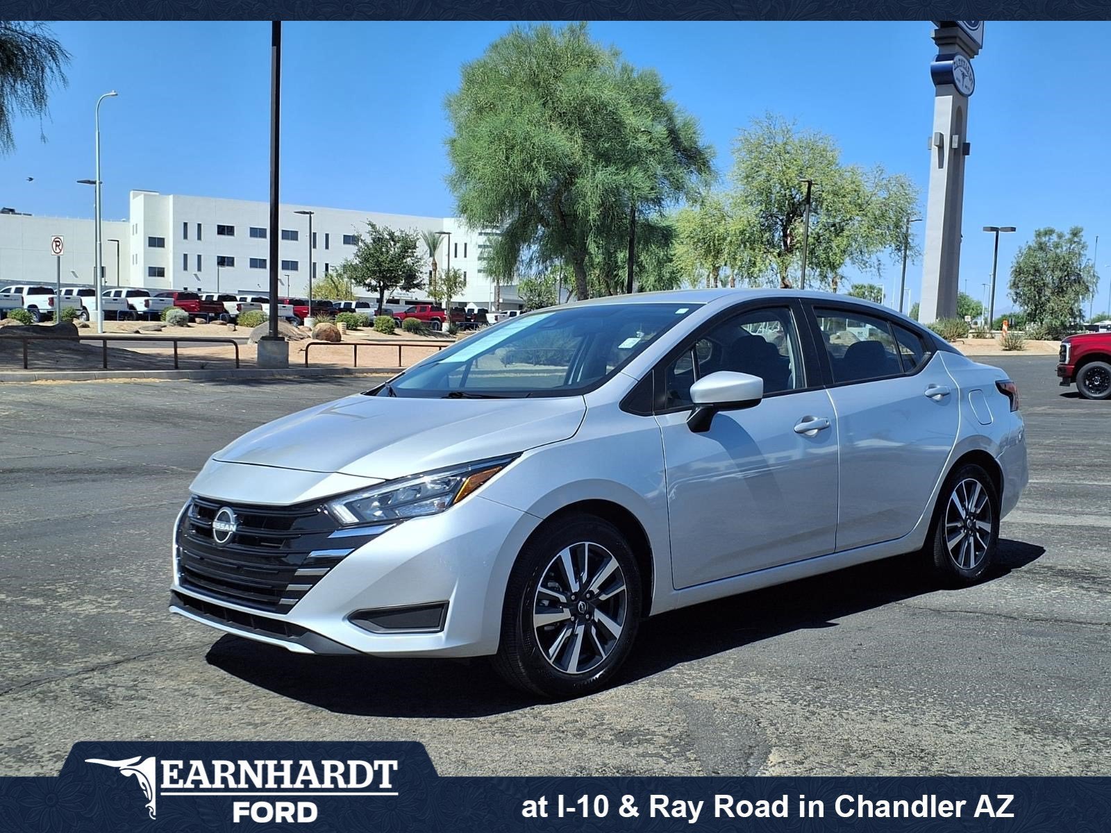 2025 Nissan Versa SV