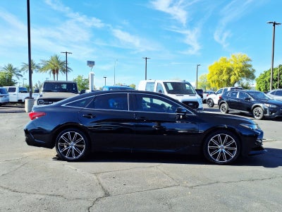 2019 Toyota Avalon XSE