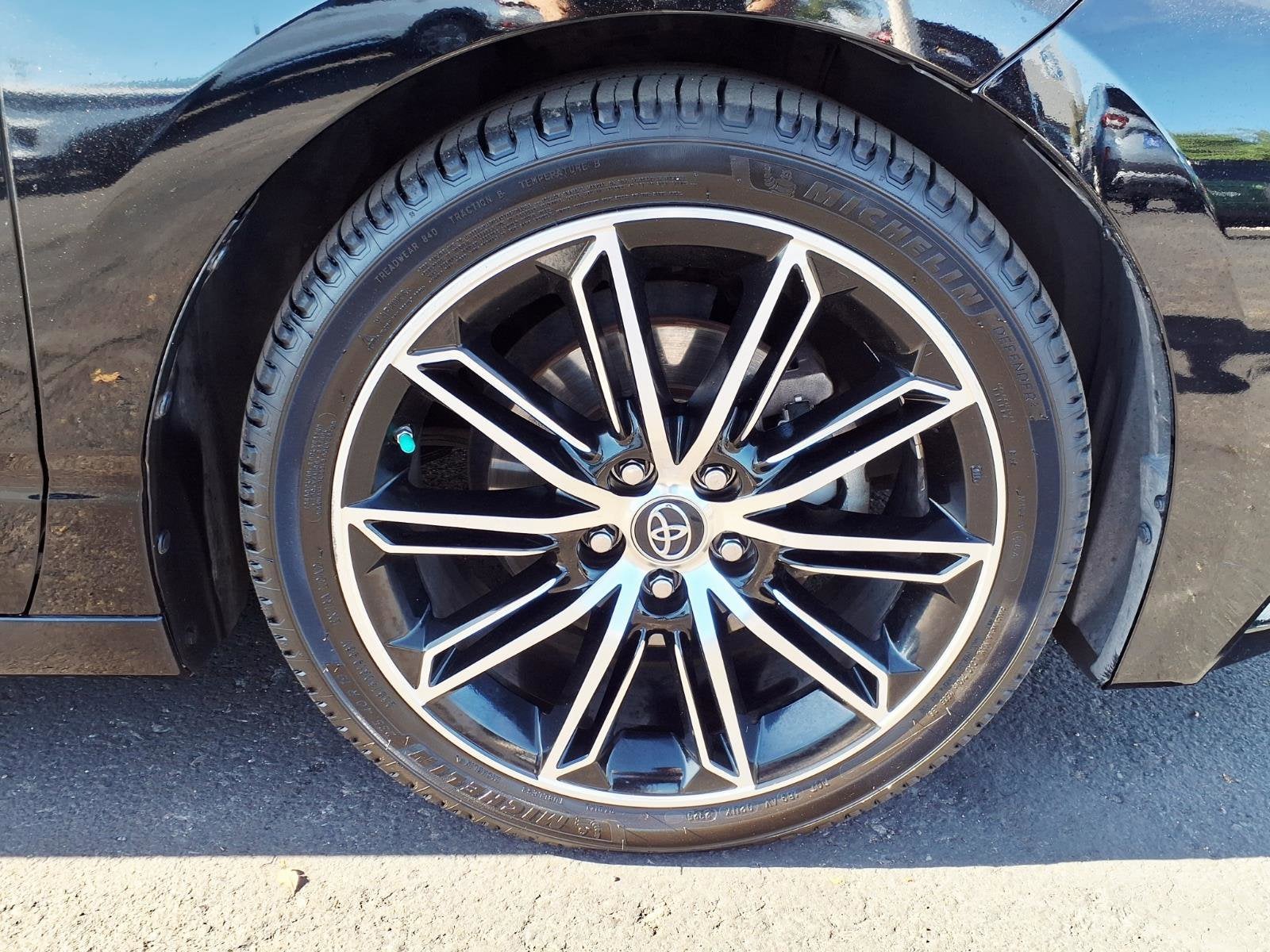 2019 Toyota Avalon XSE