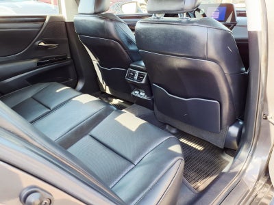 2023 Lexus ES ES 250