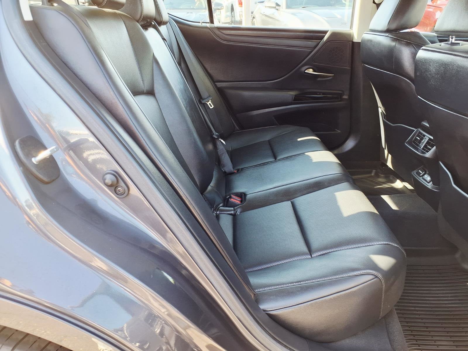 2023 Lexus ES ES 250