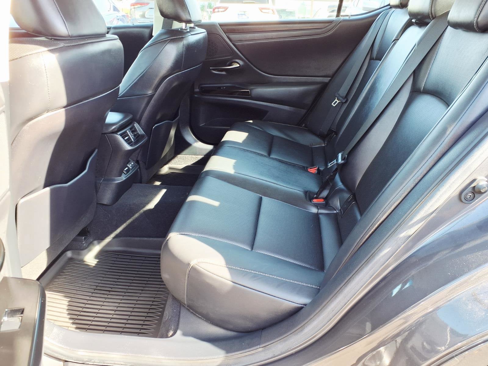 2023 Lexus ES ES 250