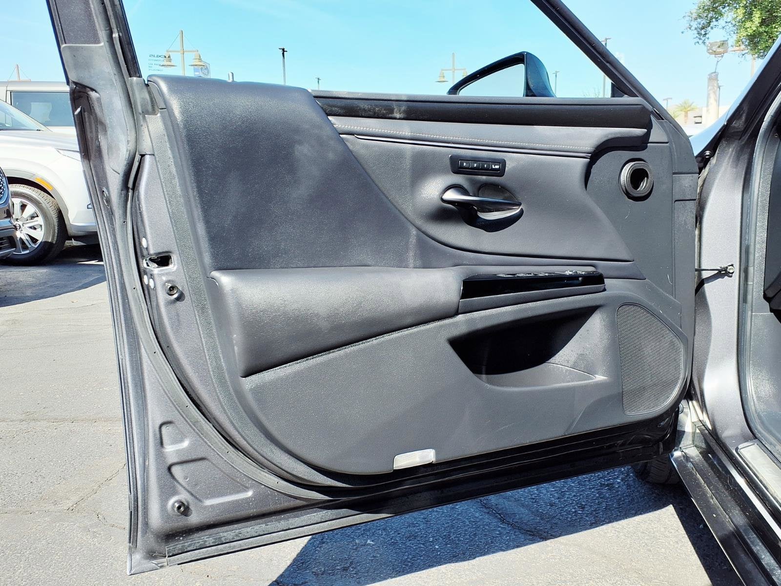 2023 Lexus ES ES 250