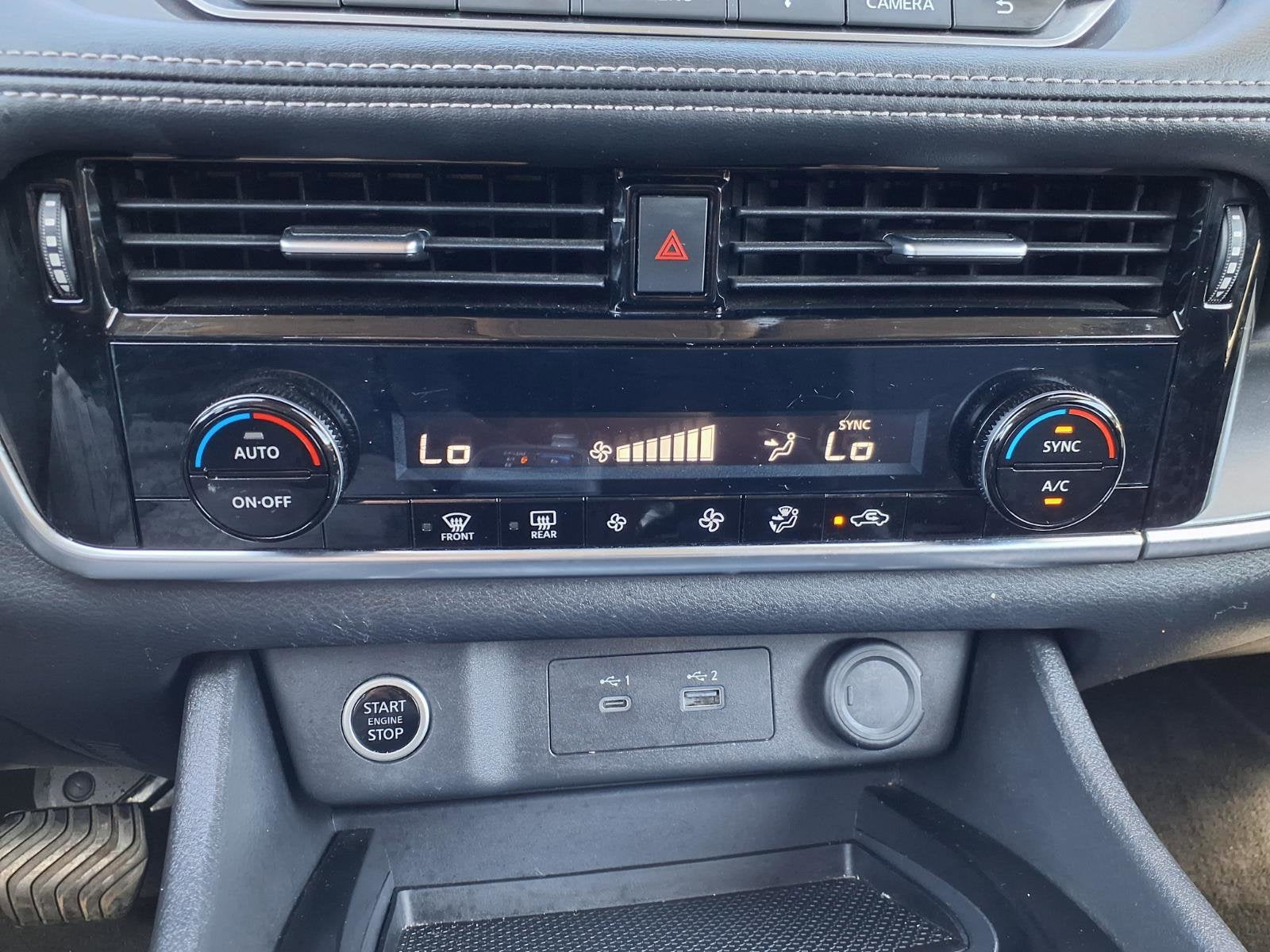 2022 Nissan Rogue SV