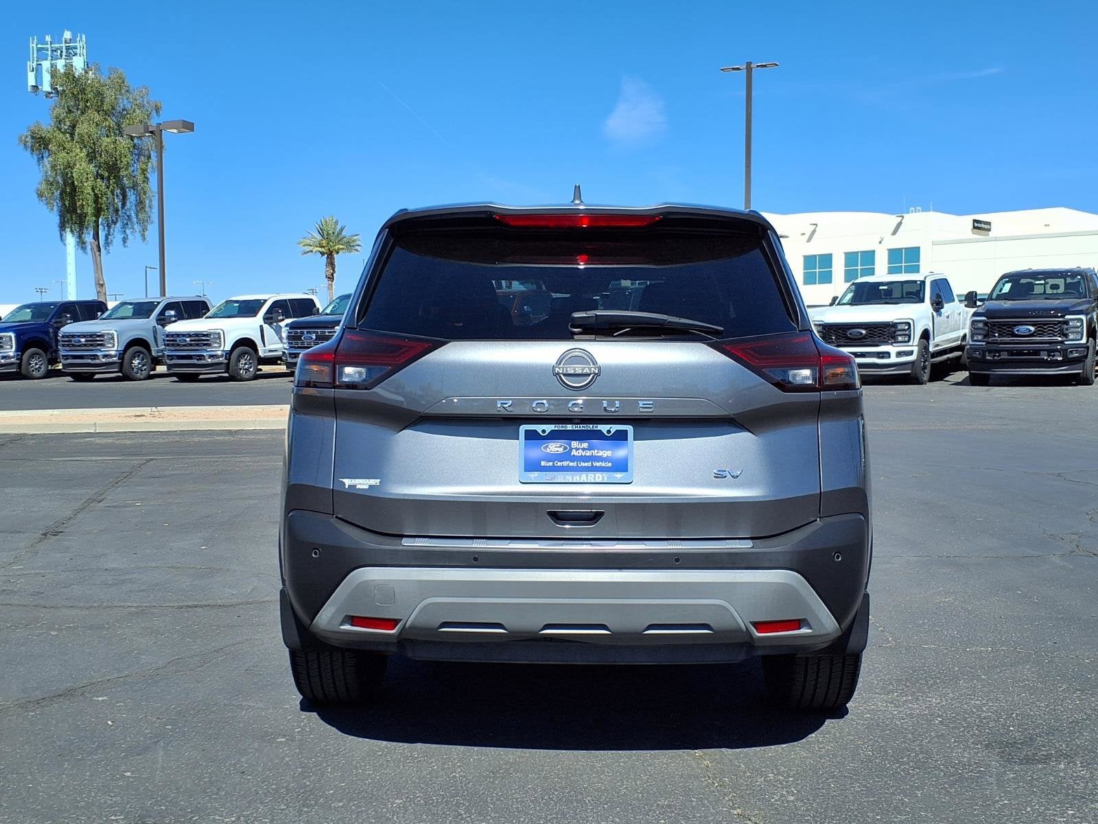 2022 Nissan Rogue SV