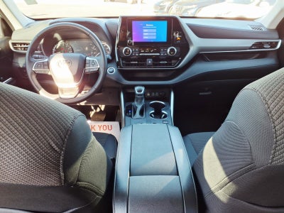 2024 Toyota Highlander LE