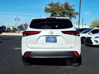 2024 Toyota Highlander LE