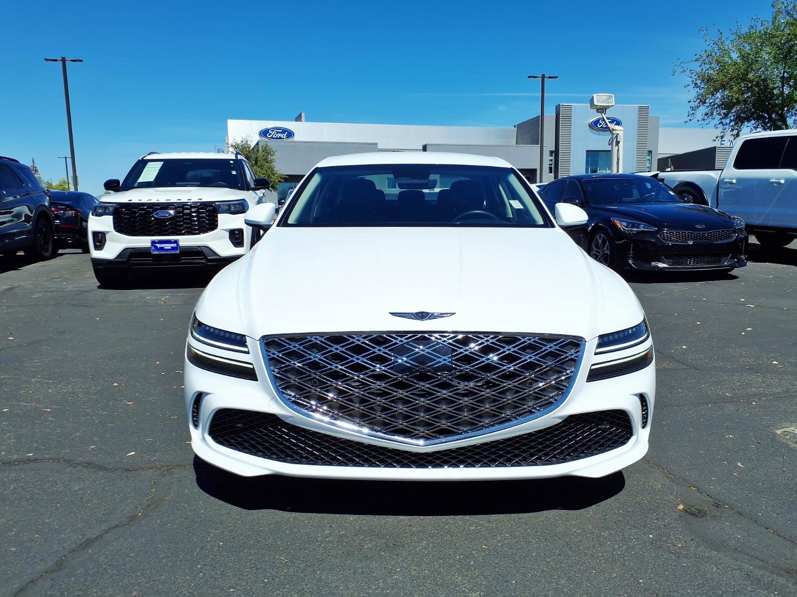 2025 Genesis G80 2.5T