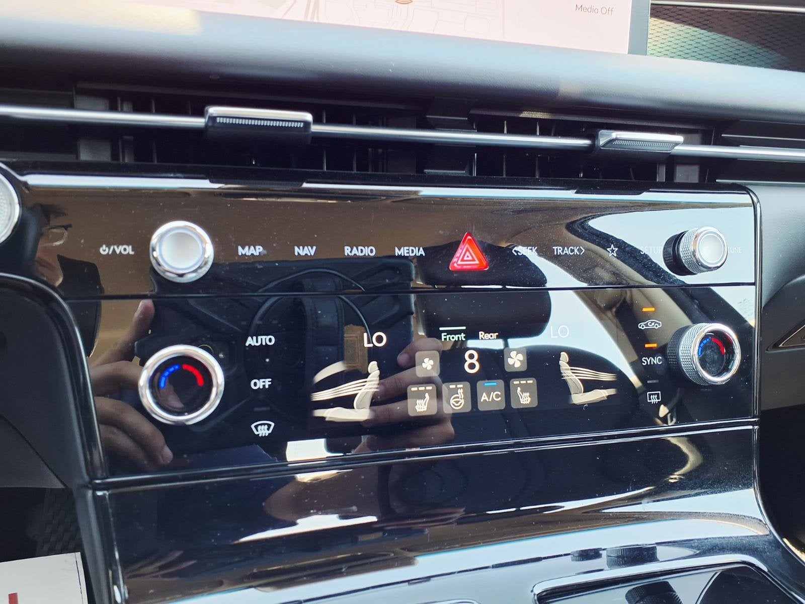 2025 Genesis G80 2.5T