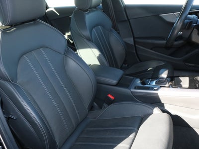 2023 Audi A4 Sedan S line Prestige