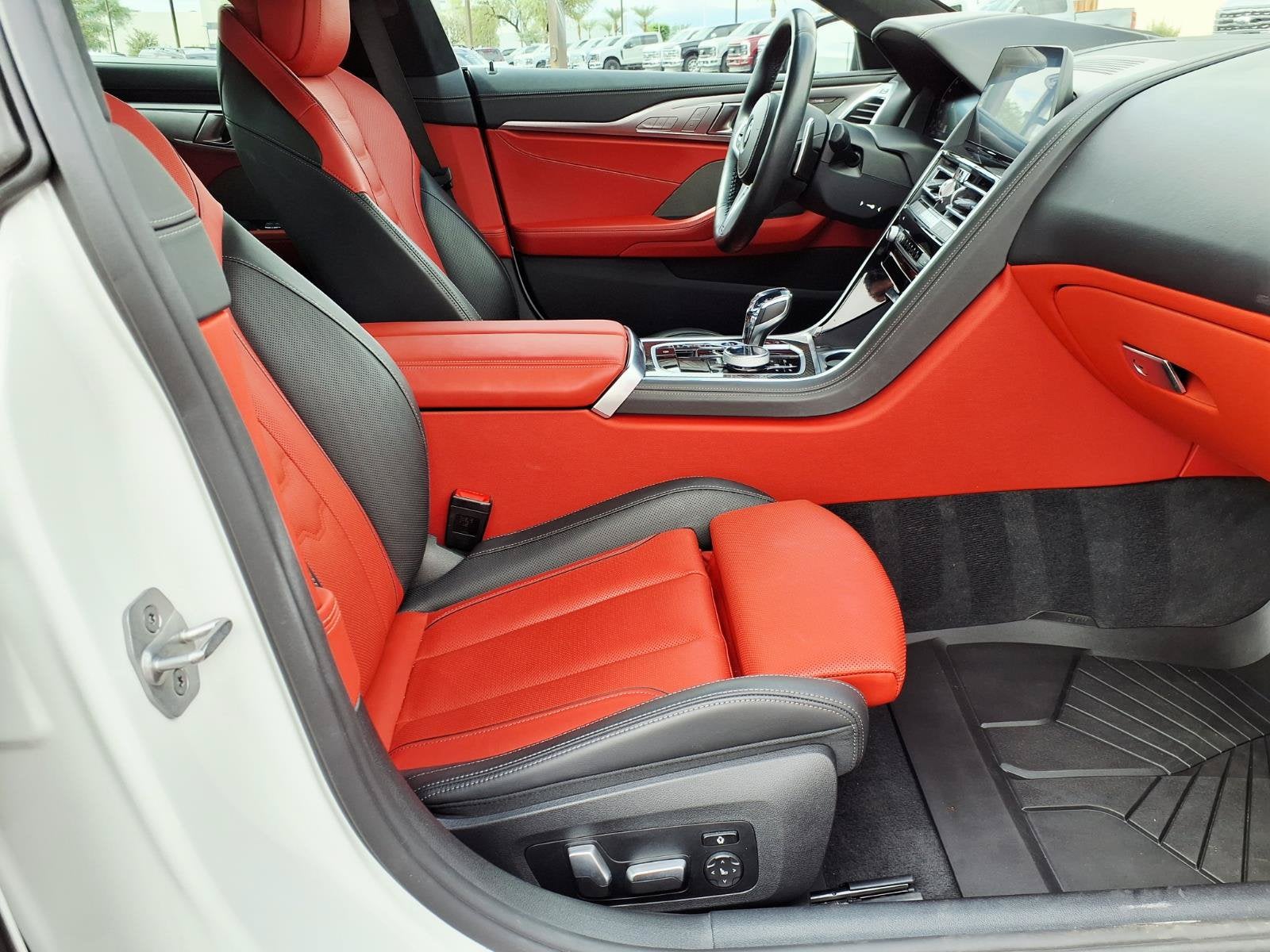 2022 BMW 8 Series M850i