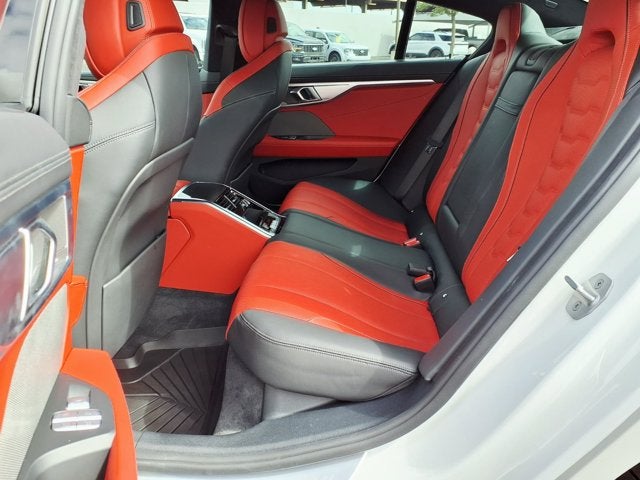2022 BMW 8 Series M850i
