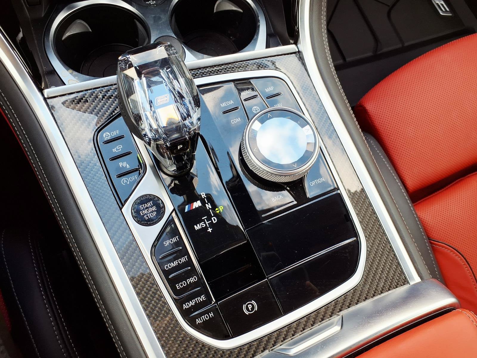 2022 BMW 8 Series M850i