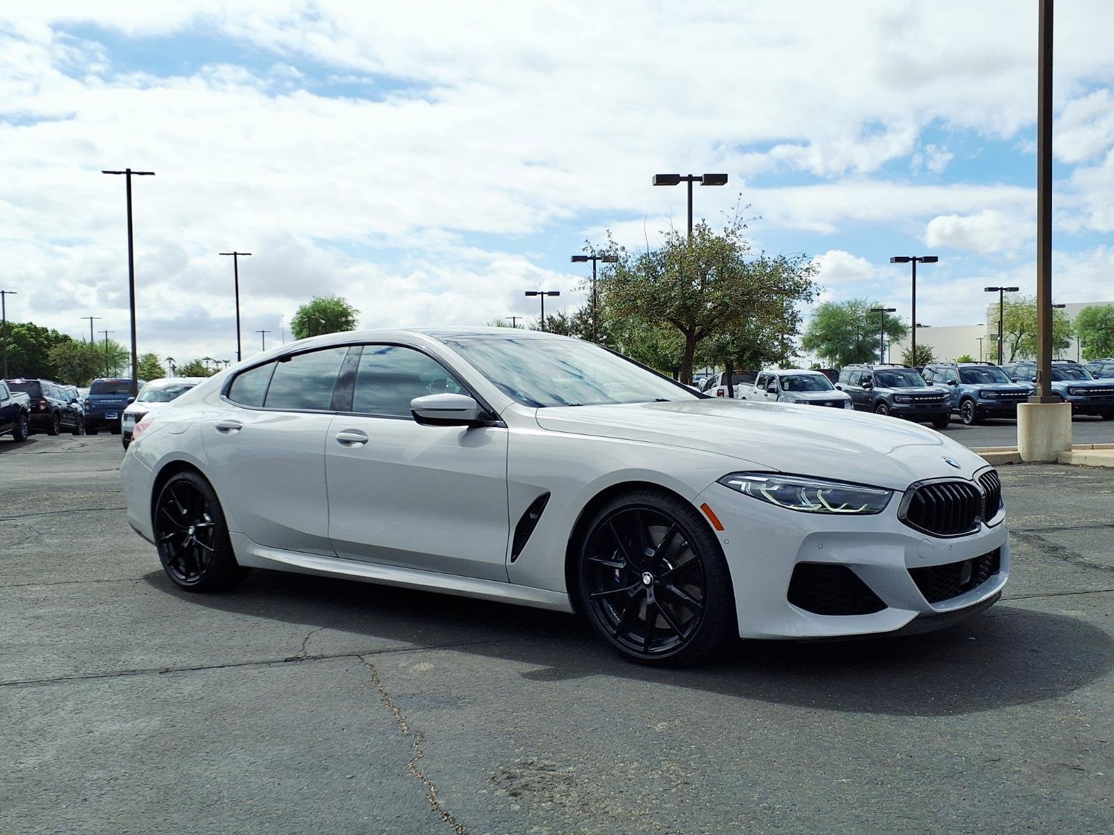 2022 BMW 8 Series M850i