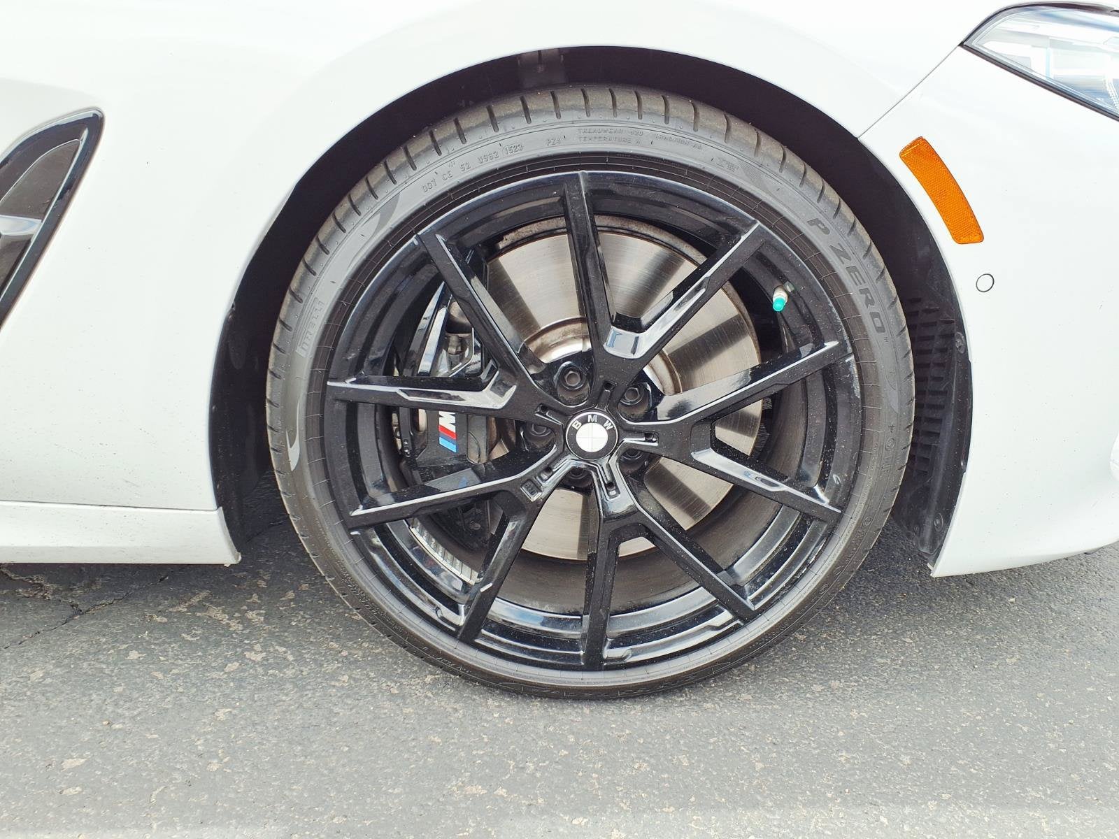 2022 BMW 8 Series M850i