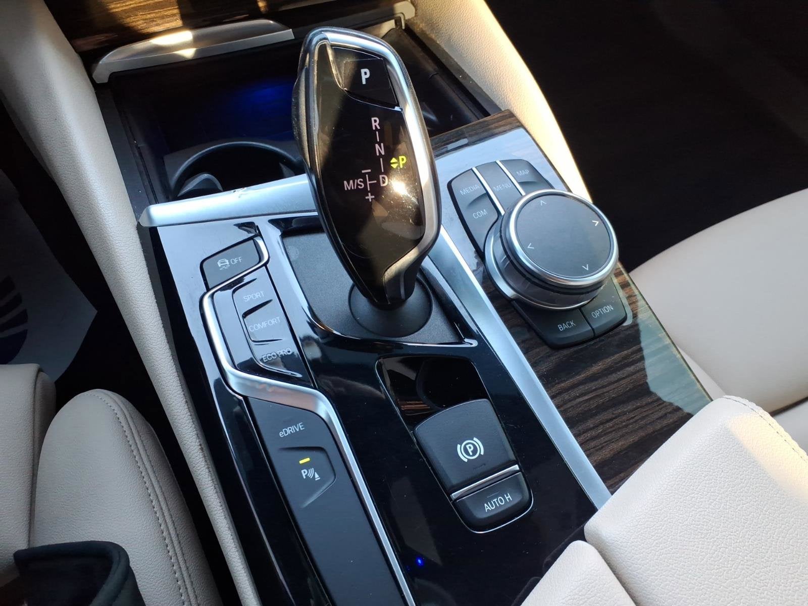 2020 BMW 5 Series 530e iPerformance