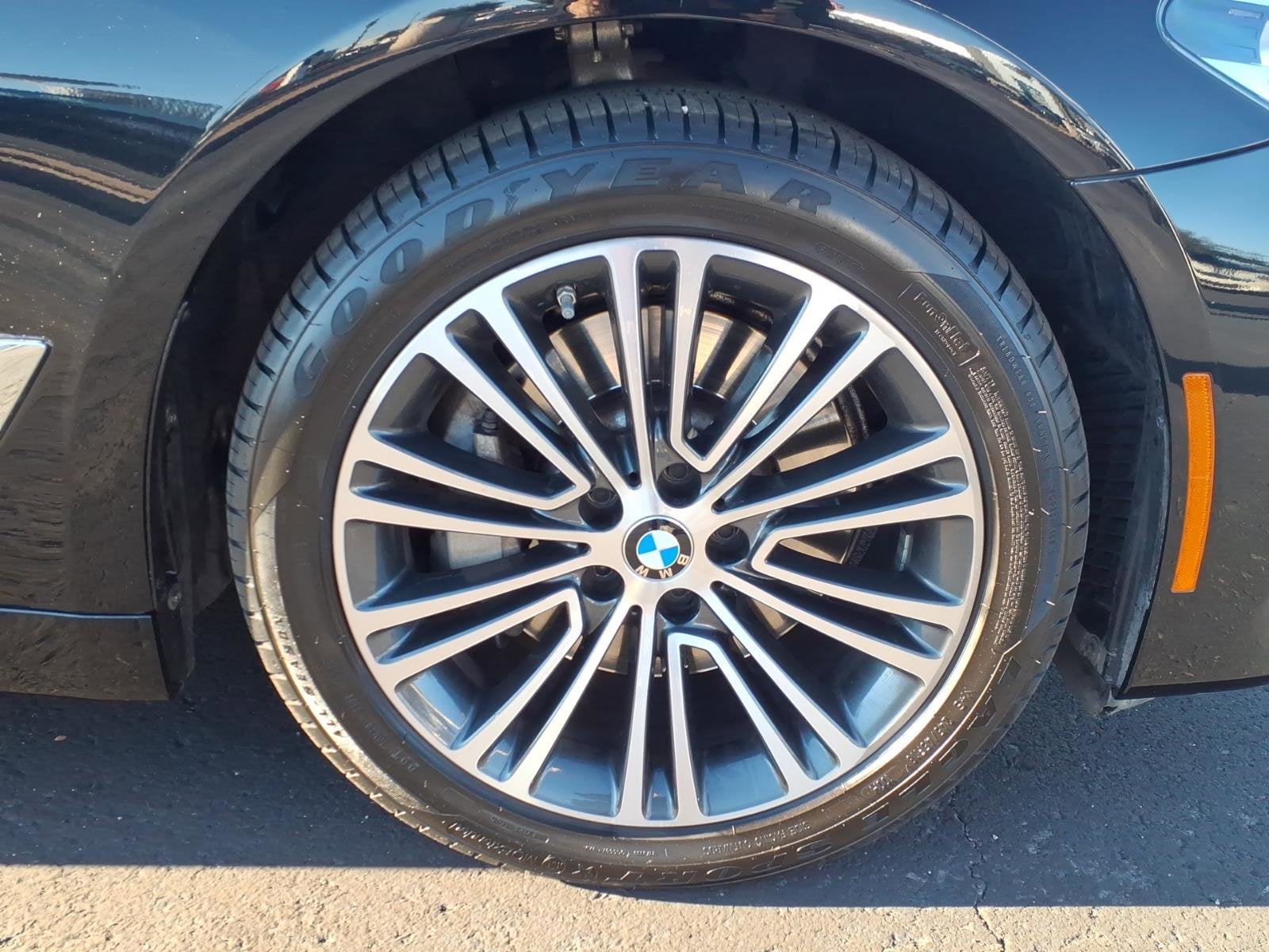 2020 BMW 5 Series 530e iPerformance