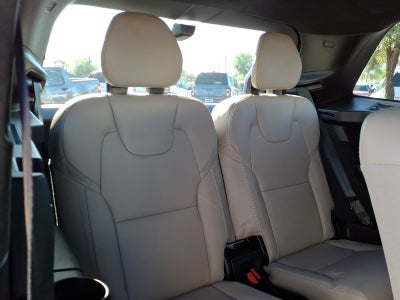 2026 Volvo XC90 Ultra Dark Theme