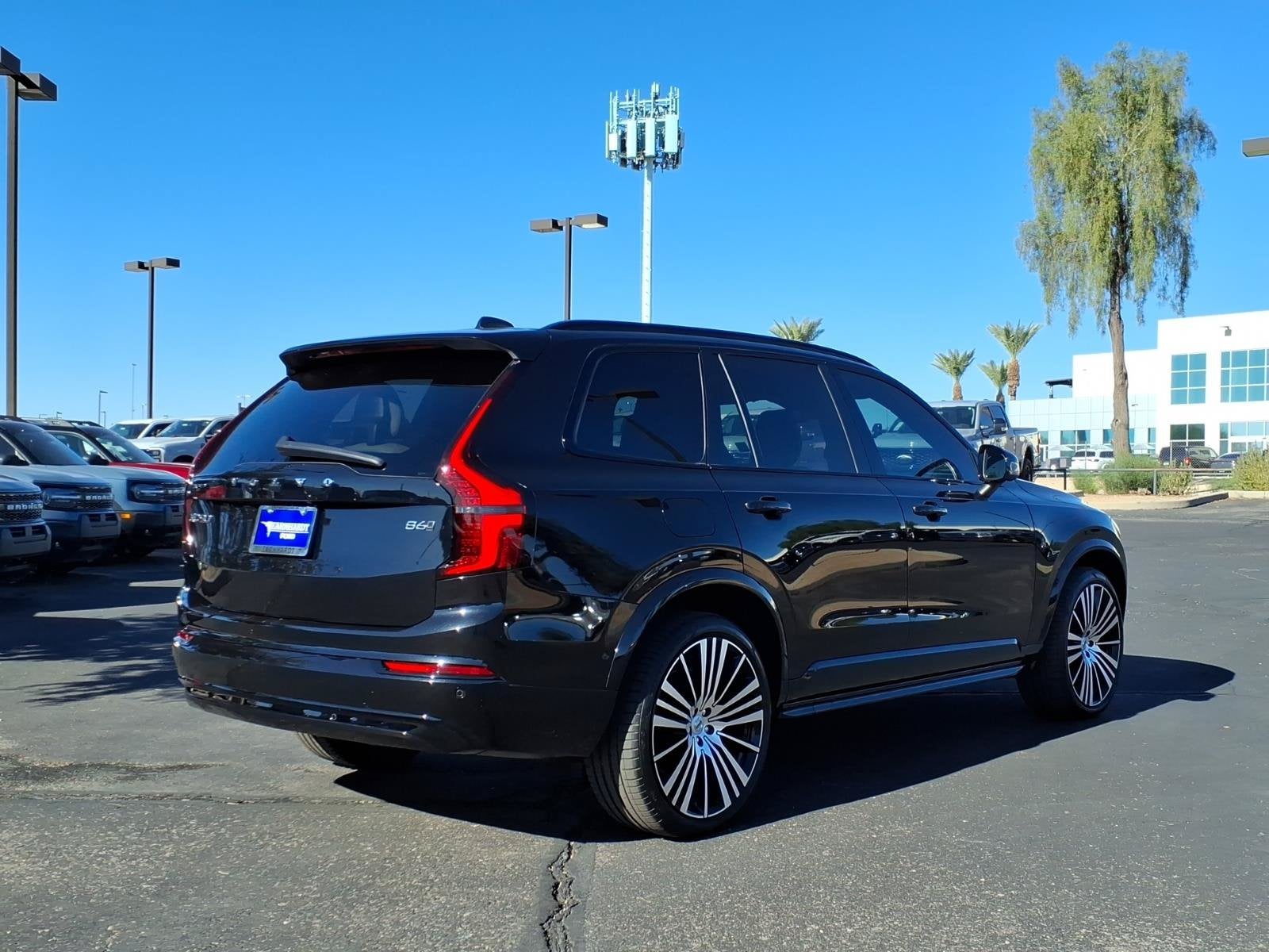 2026 Volvo XC90 Ultra Dark Theme